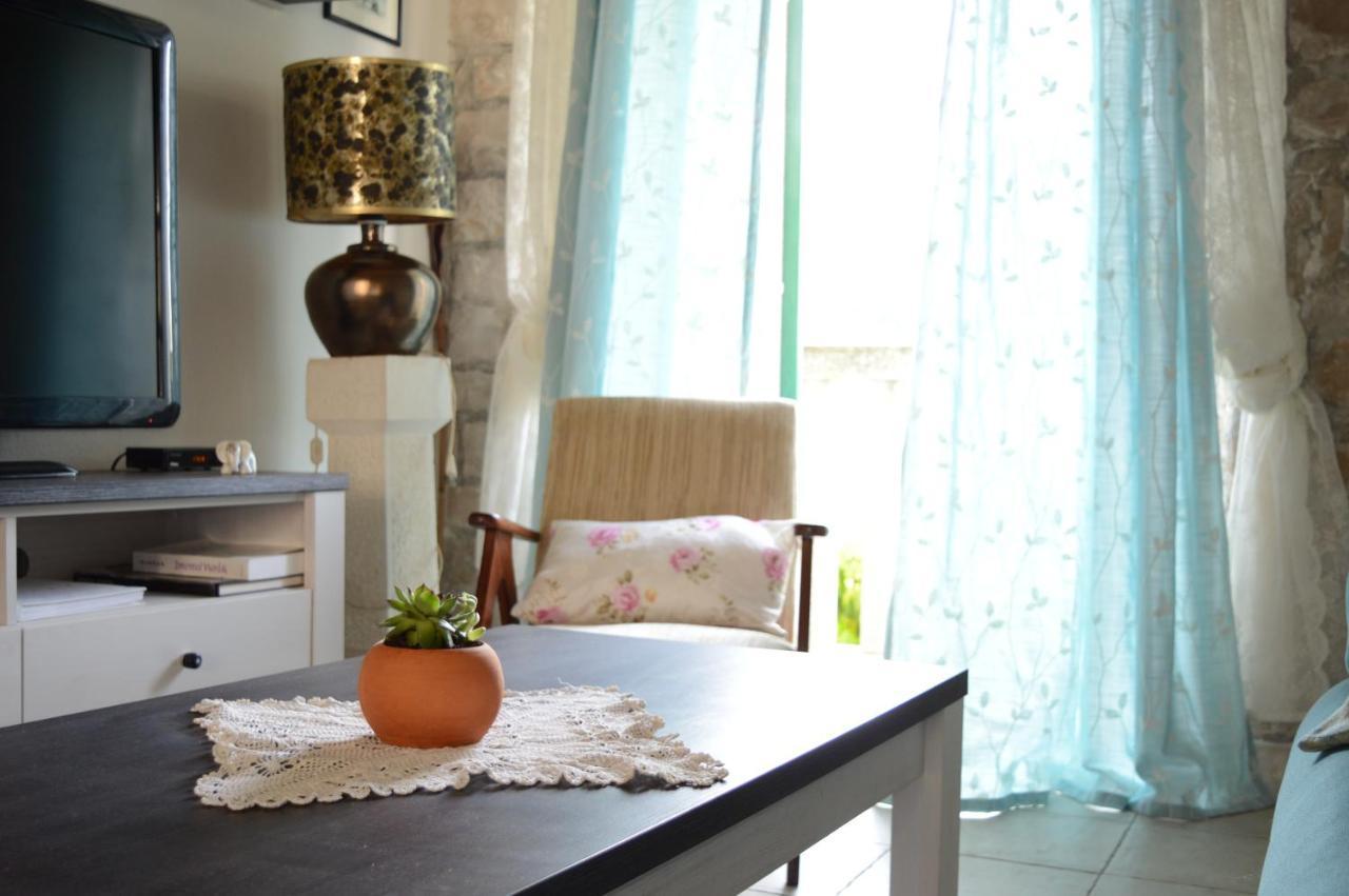 Visilo Stone House Villa Pucisca Dış mekan fotoğraf