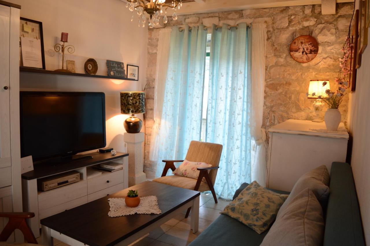 Visilo Stone House Villa Pucisca Dış mekan fotoğraf